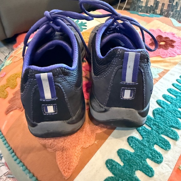 Dansko Charcoal and Violet Casual Shoes energy return featuring PORON - Picture 5 of 6